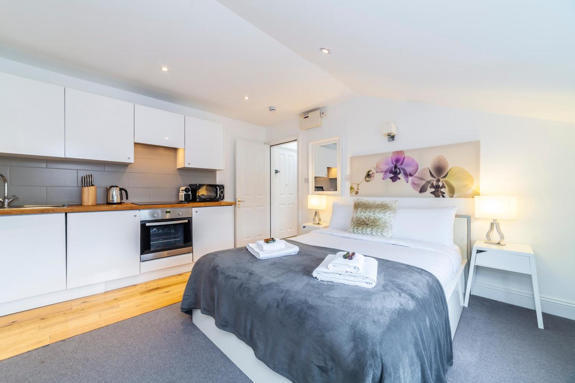 Amazing Modern Studio, Prestigious Paddington Londres